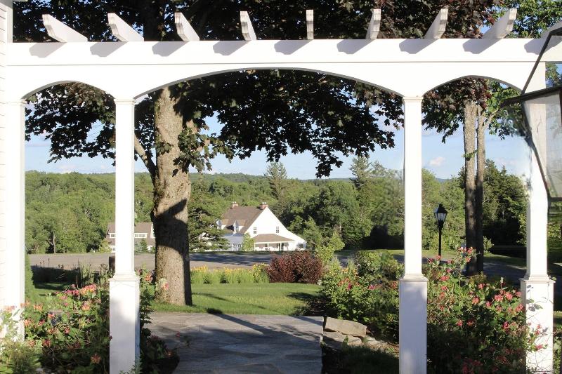 The Hermitage Inn Vermont image