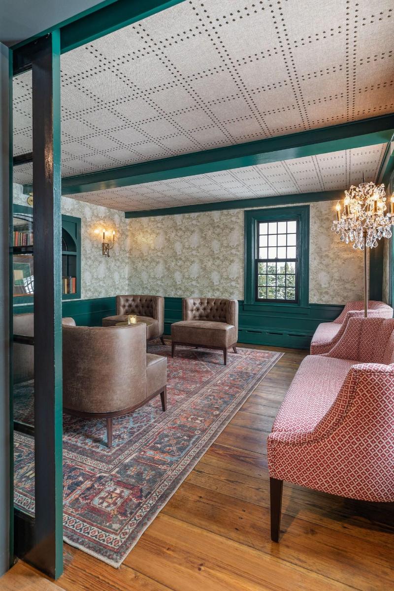 The Hermitage Inn Vermont image