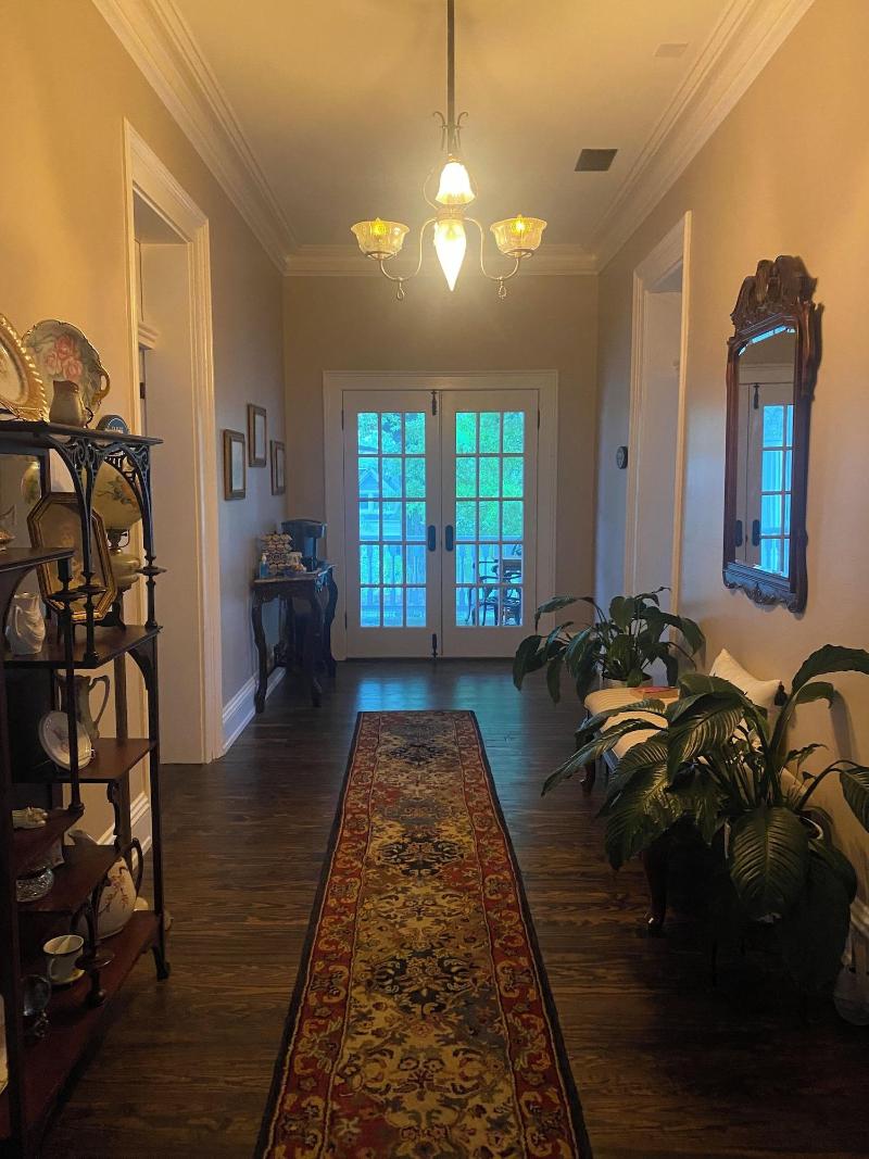 Belle Louise Historic Guest House image