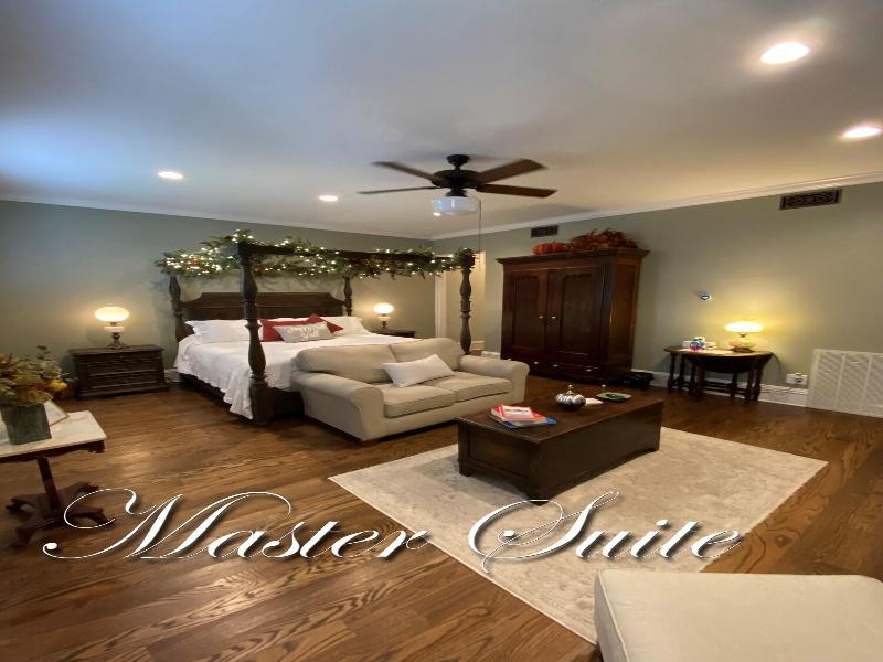 Belle Louise Historic Guest House image
