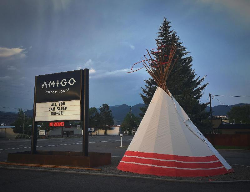 The Amigo Motor Lodge image