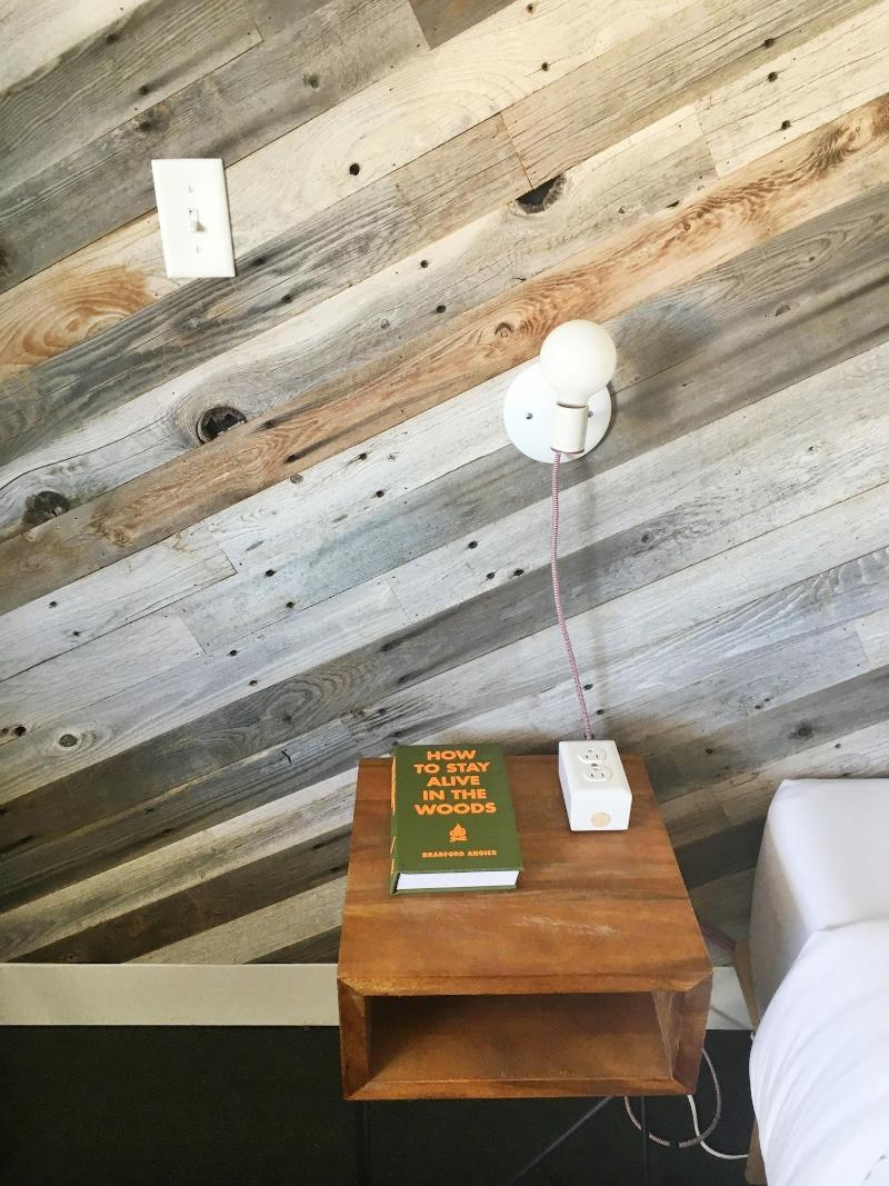 The Amigo Motor Lodge image