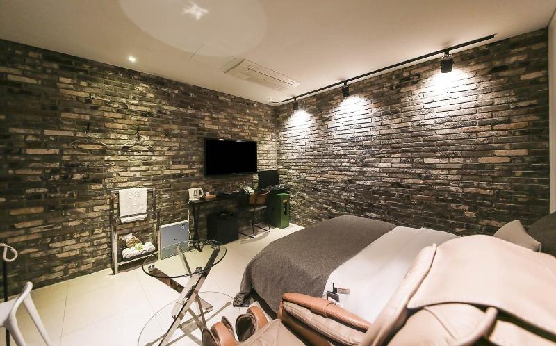 Lexy Hotel image