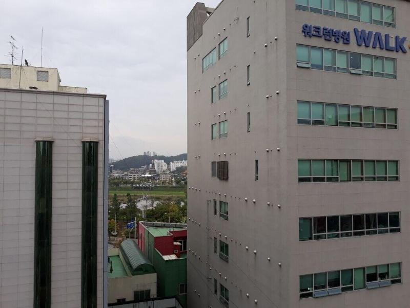 Lexy Hotel image