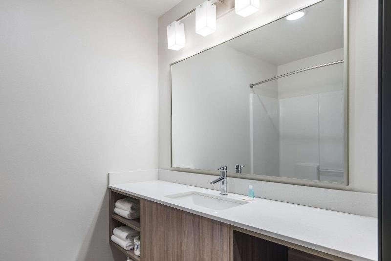 WoodSpring Suites Tri-Cities - RichlandÂ  image