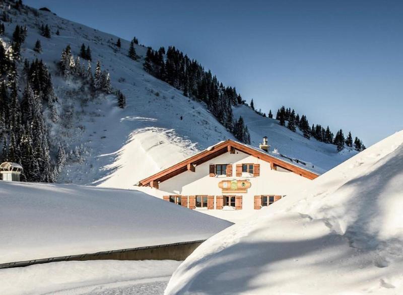 Berghotel Altes Wallberghaus image