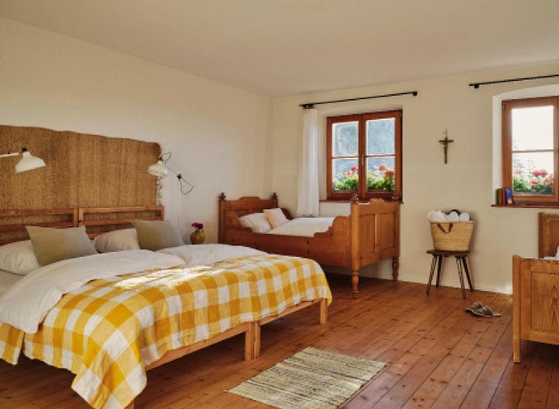 Berghotel Altes Wallberghaus image