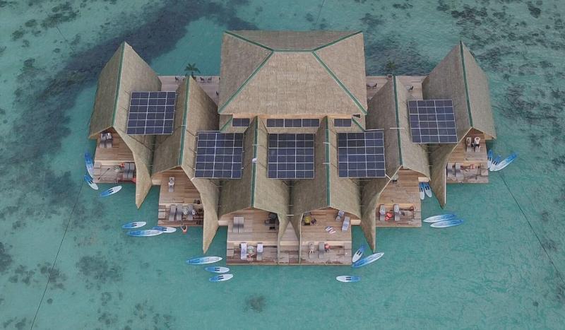 Paolyn Floating House Restaurant