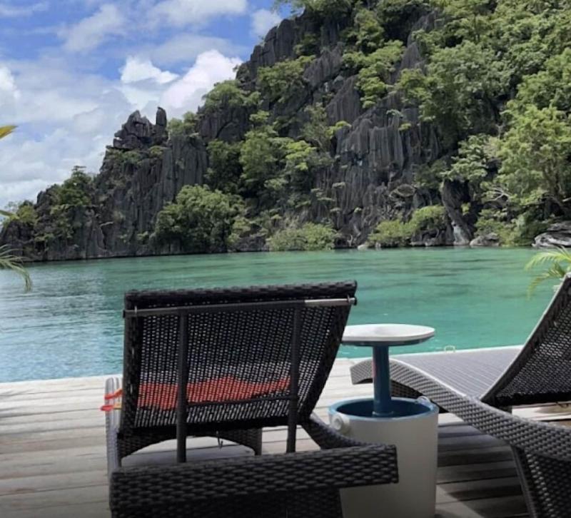 Paolyn Floating House Restaurant