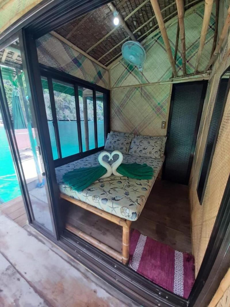 Paolyn Floating House Restaurant gallery photo 24