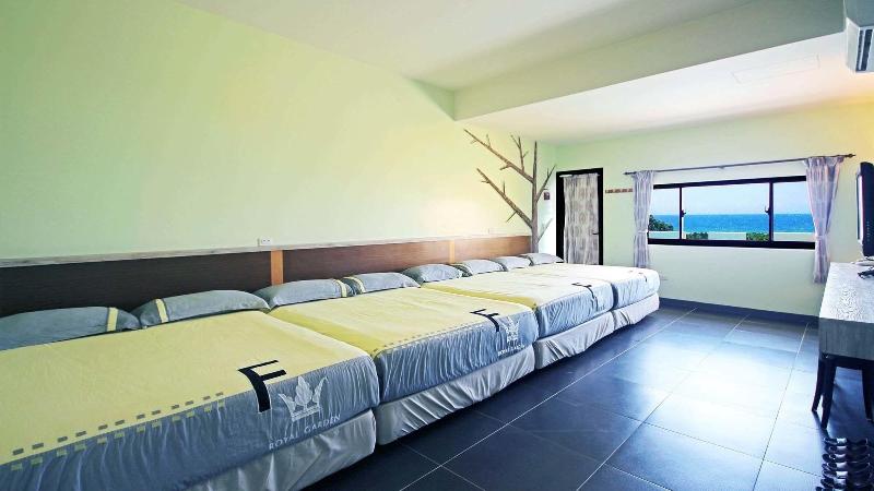 White Sand Beach 32 image
