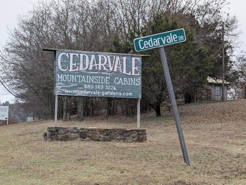 Cedarvale Cabins at Turner Falls