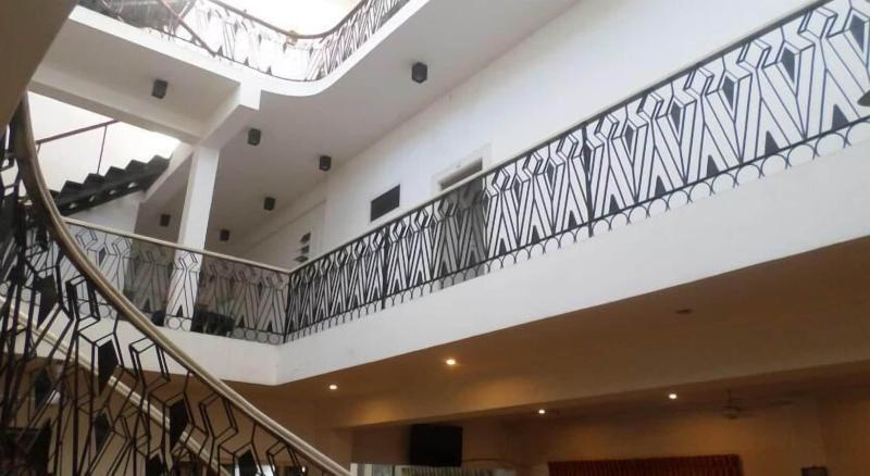 Cosy Hotel & Restaurant