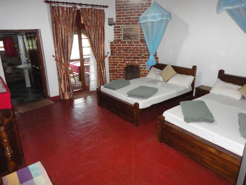 Castlereigh Holiday Bungalow image