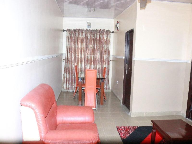 L & L Executive Hotels and Suites image