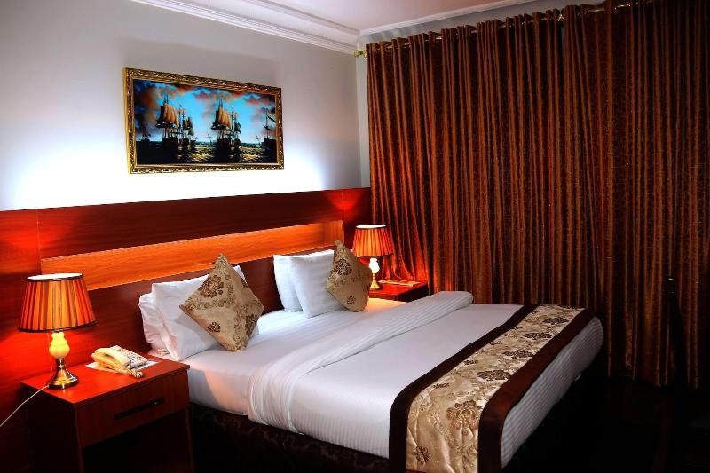 Landmark Hotel image