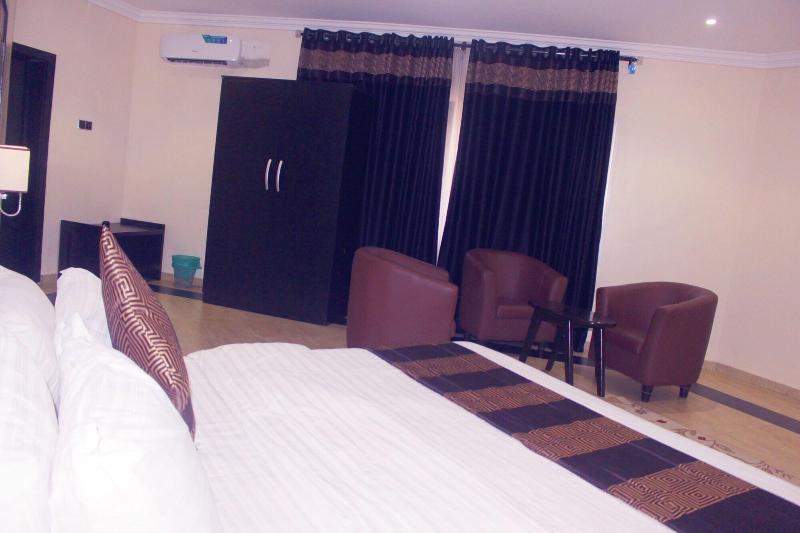 Fresh Spring Hotels & Towers image