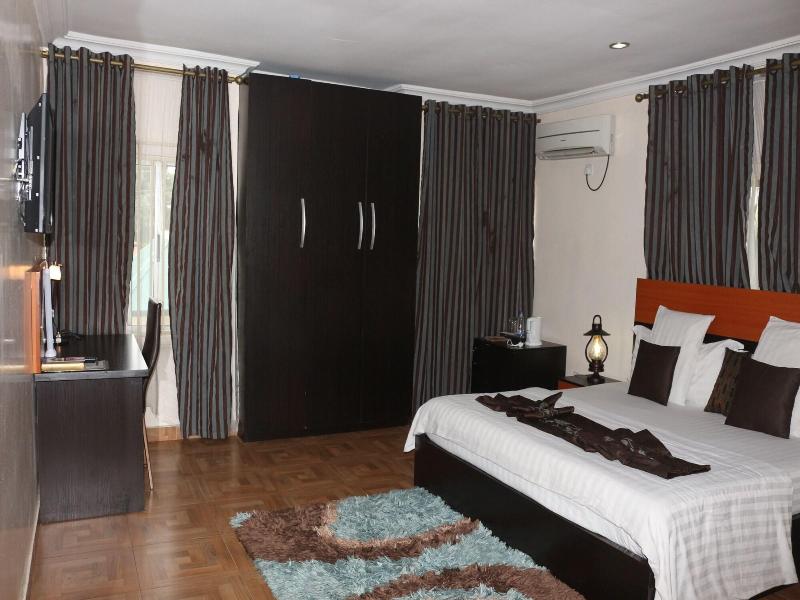 Fresh Spring Hotels & Towers image