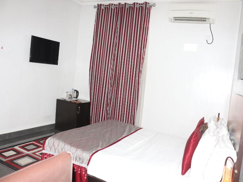 Fresh Spring Hotels & Towers image