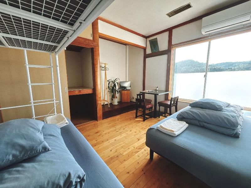 Guesthouse & Beach Cafe Fuego, Hostel image
