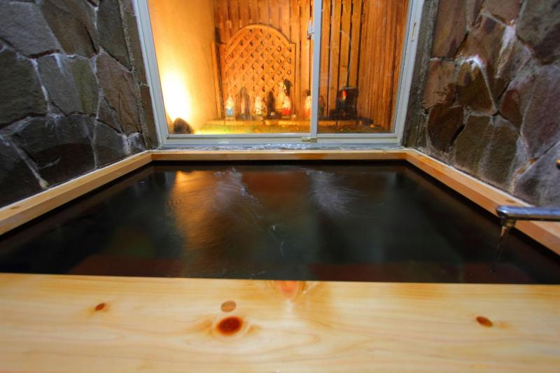 Scotch Court image