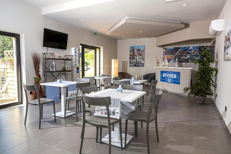 Riviera Hub image