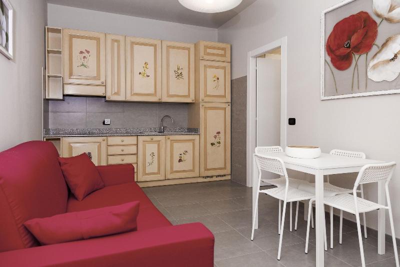Riviera Hub image