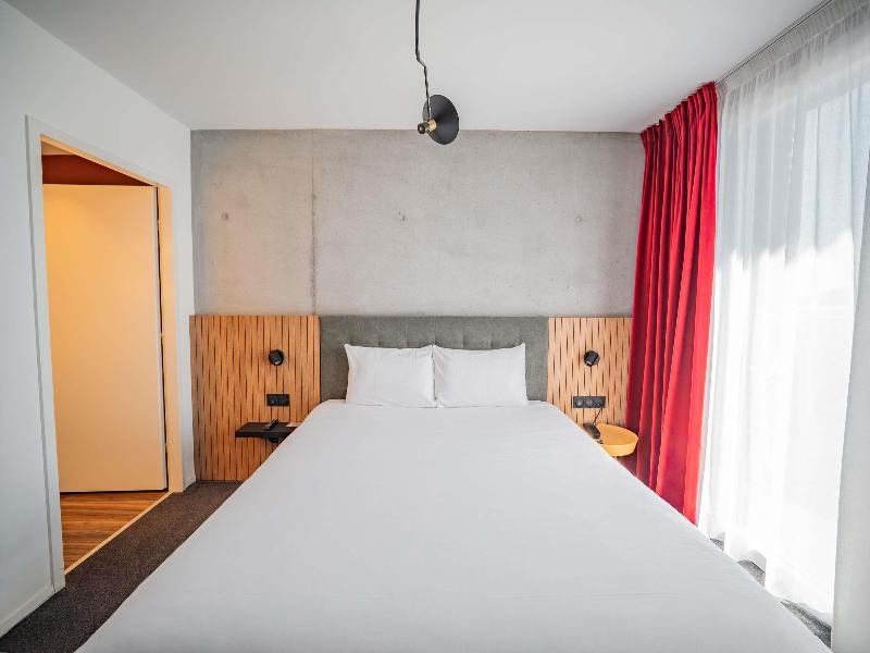 Ibis Styles Lens Centre Gare image