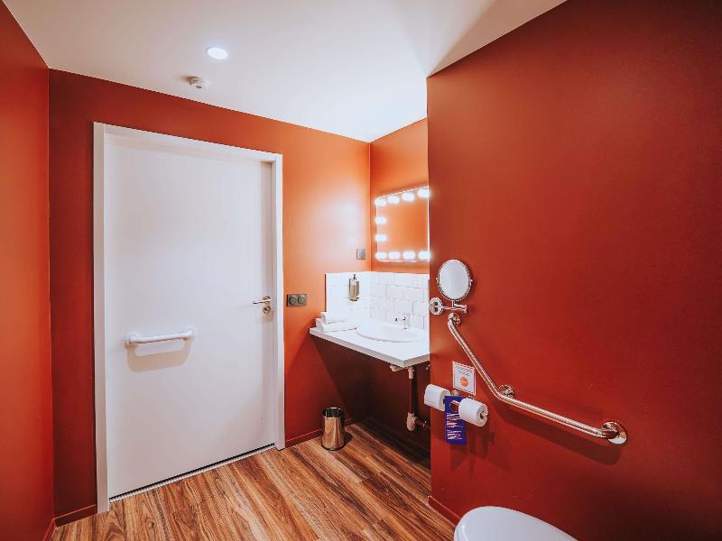 Ibis Styles Lens Centre Gare image