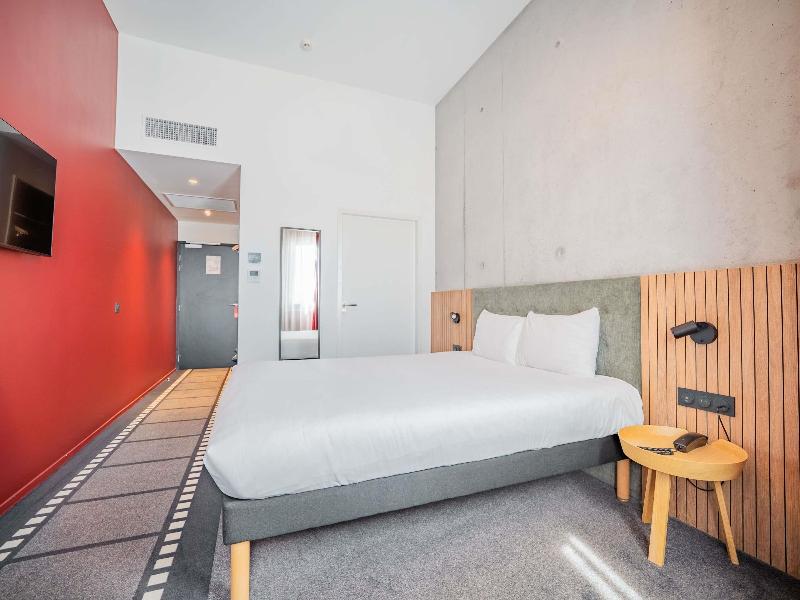 Ibis Styles Lens Centre Gare image