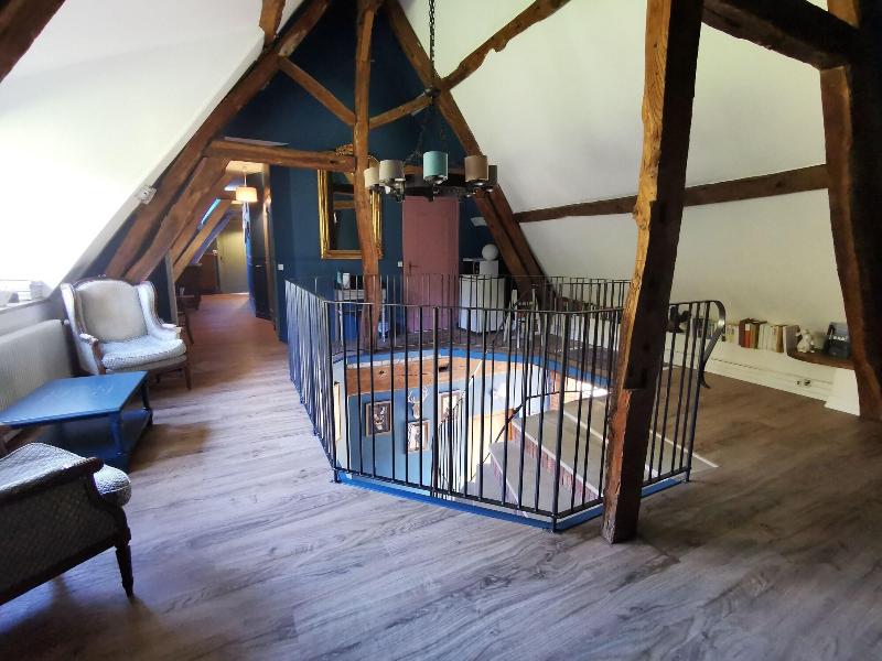 La Cour d'Hortense image