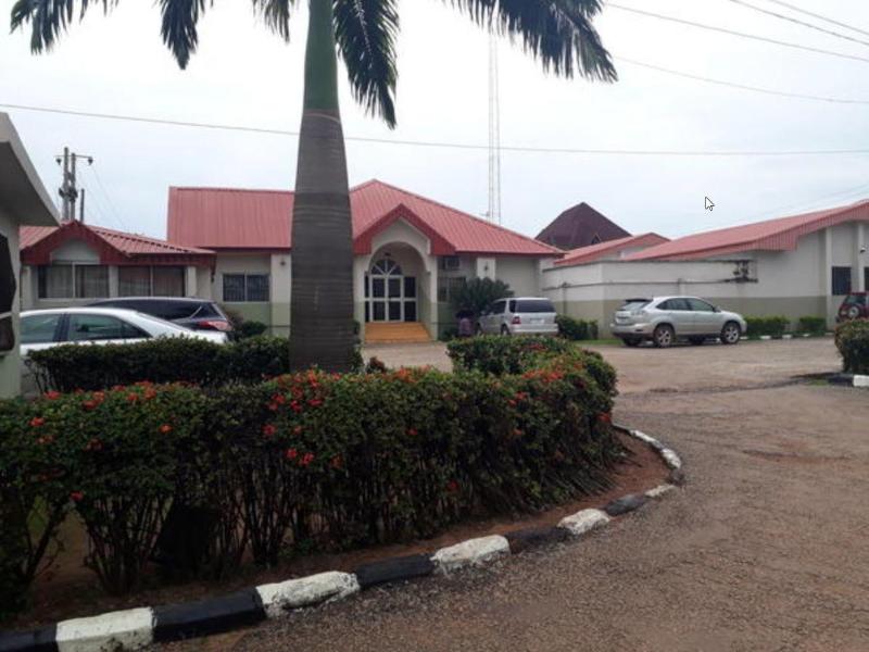 Filbon Hotel & Gardens image