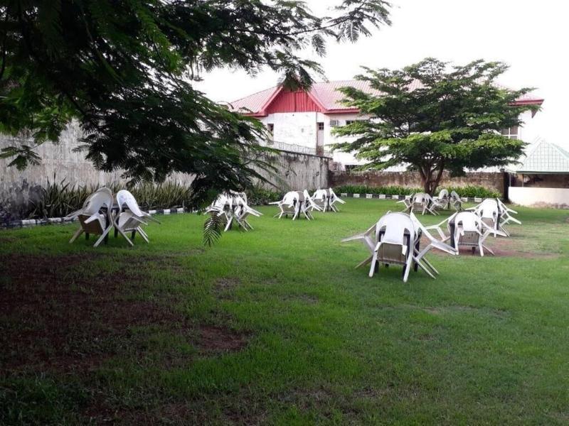 Filbon Hotel & Gardens image