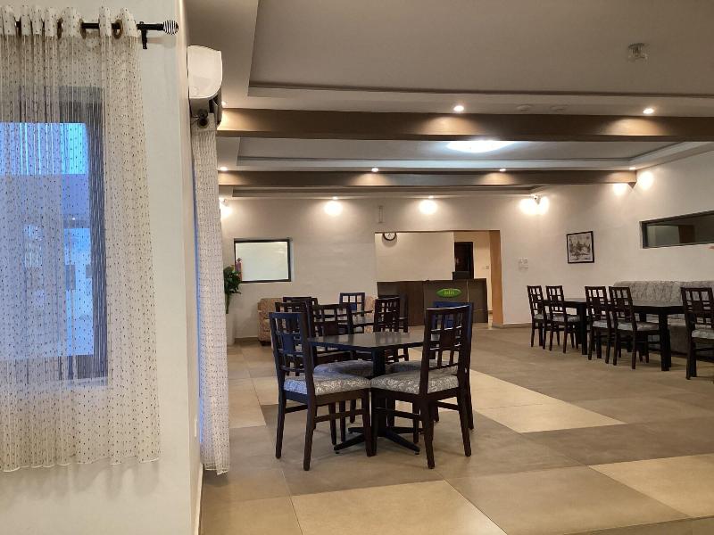 Adis Hotels Prime