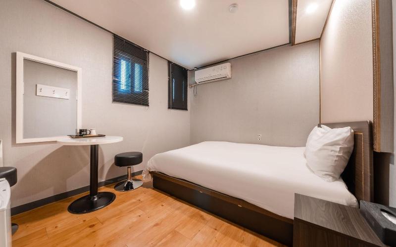 Banghwa Bank Motel image