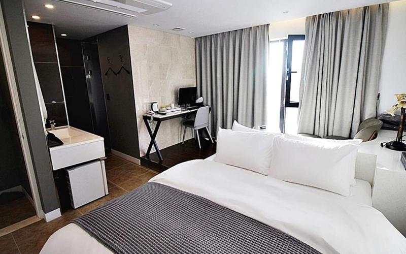 Hapjeong Circle Hotel image