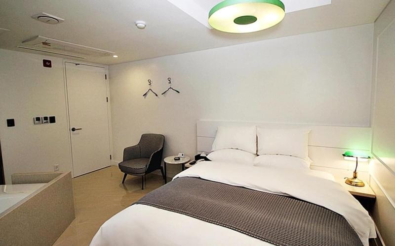 Hapjeong Circle Hotel image