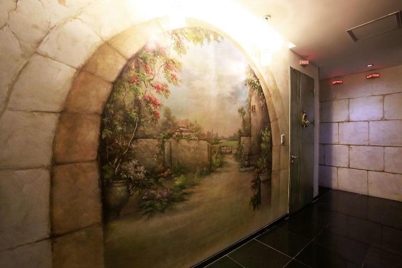 Suyu Solid Hotel image
