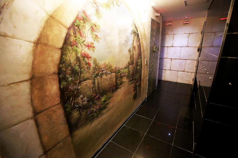 Suyu Solid Hotel image