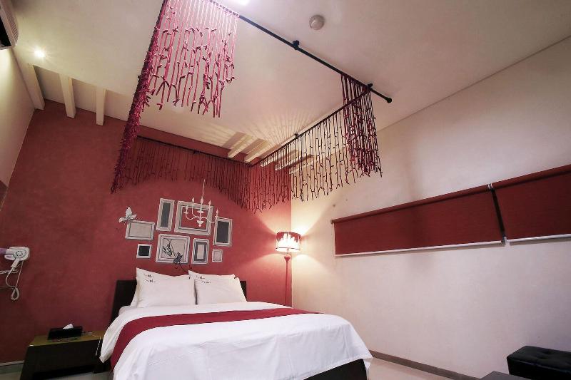 Suyu Solid Hotel image