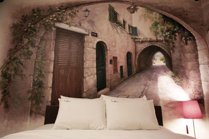 Suyu Solid Hotel image