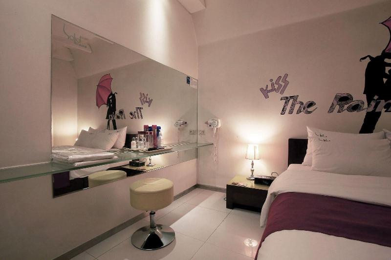 Suyu Solid Hotel image