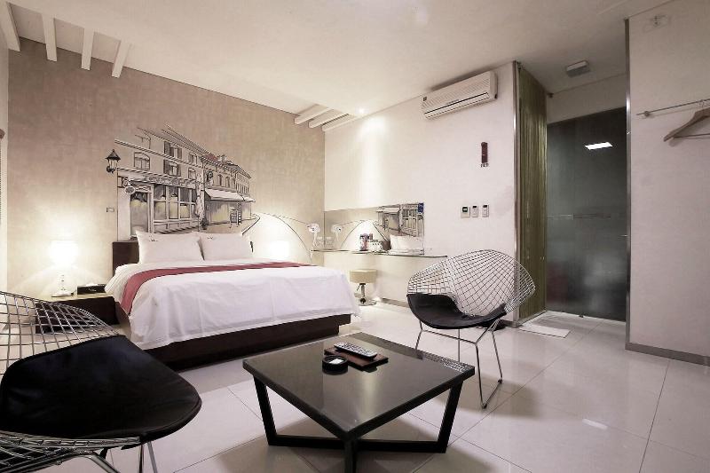 Suyu Solid Hotel image