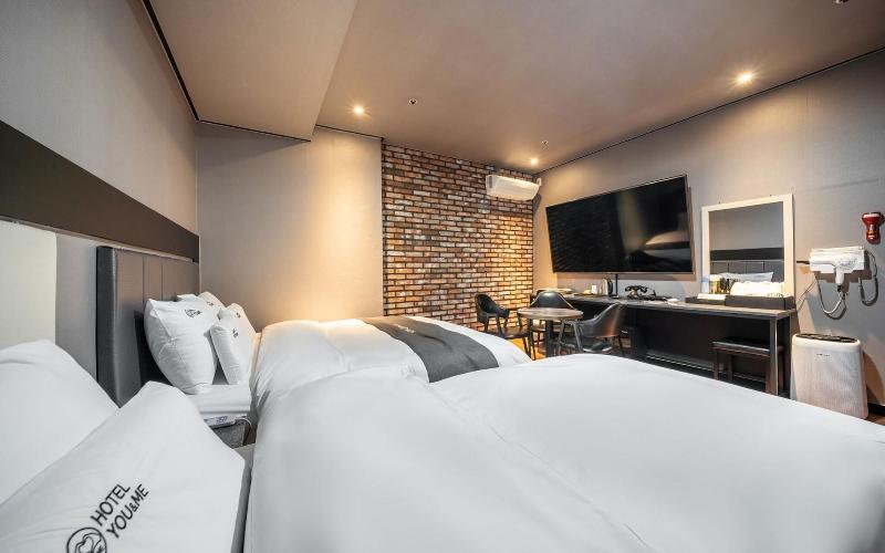 Bundang Yatap You and Me Hotel image
