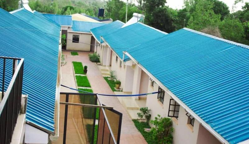 Distinctions Gardens Guest House
