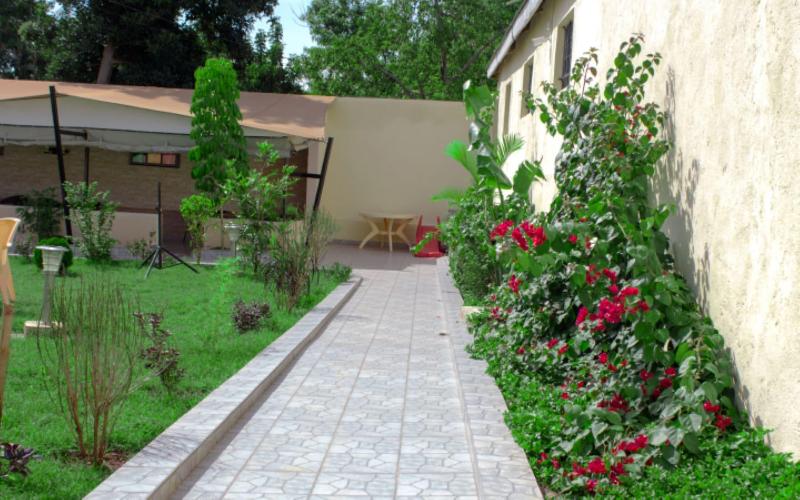 Distinctions Gardens Guest House