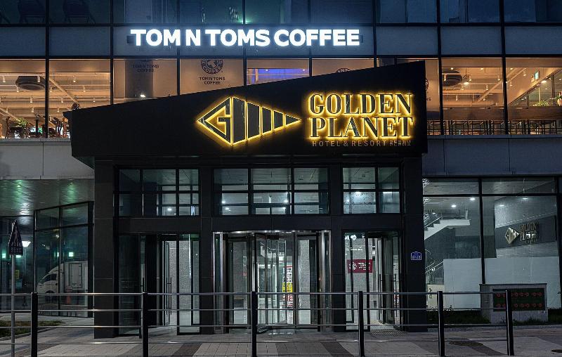 Golden Planet Hotel & Resort image