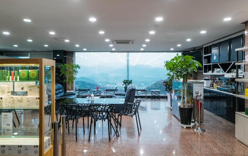Sancheong Korean Medicine Family Hotel image