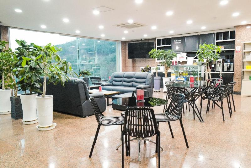 Sancheong Korean Medicine Family Hotel image