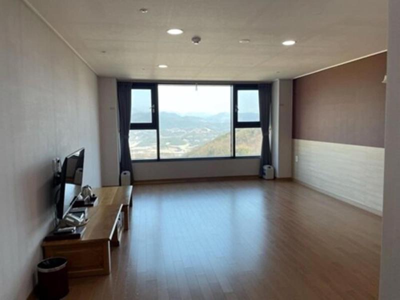 Sancheong Korean Medicine Family Hotel image